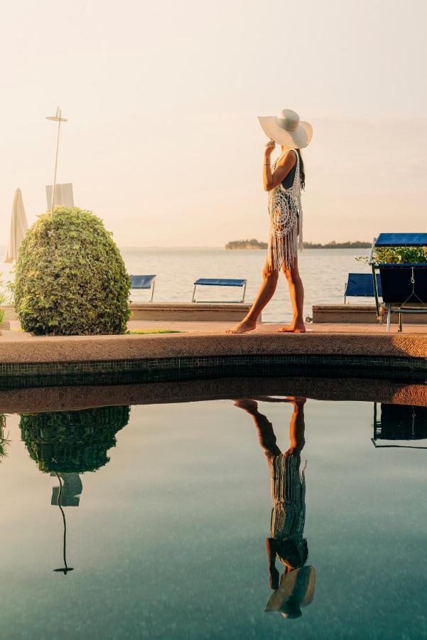 Hotel Monte Baldo E Villa Acquarone Gardone Riviera Εξωτερικό φωτογραφία